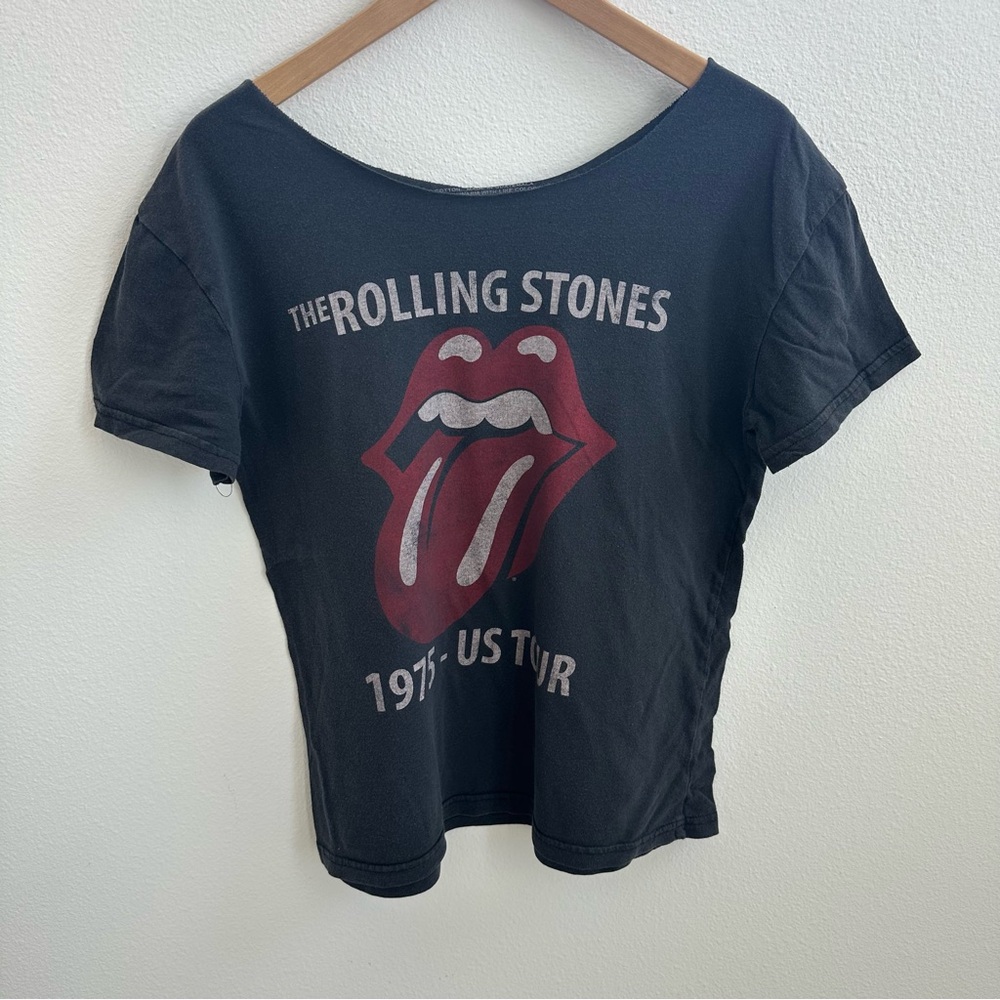 The Rolling Stones off-the-shoulder rock tee